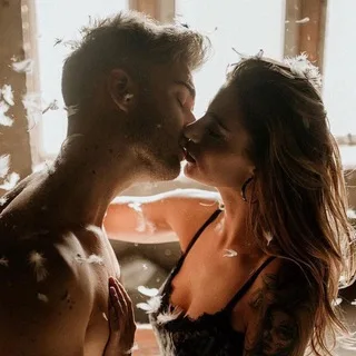 Couple Goals Videos GIFs banner