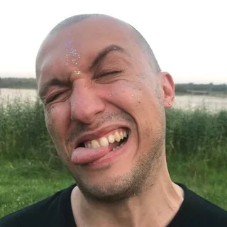 Ваня Замесин banner