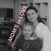 Mom’s in love banner