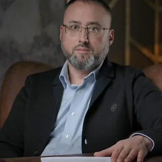 Yuri Ermolaev banner