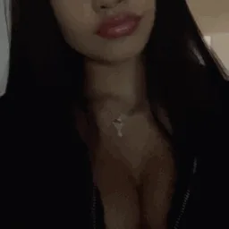 Apricity™ 😻 | Egirl • Social • Chat • Chill • Vc • Ask To DM banner
