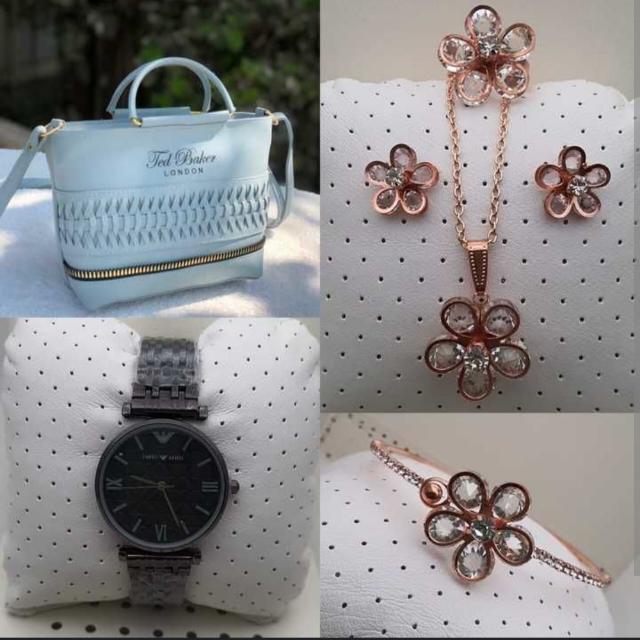 Jewellery, bags, watches 