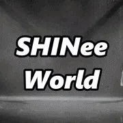SHINee World banner