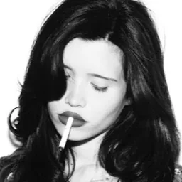 Nessa Barrett banner